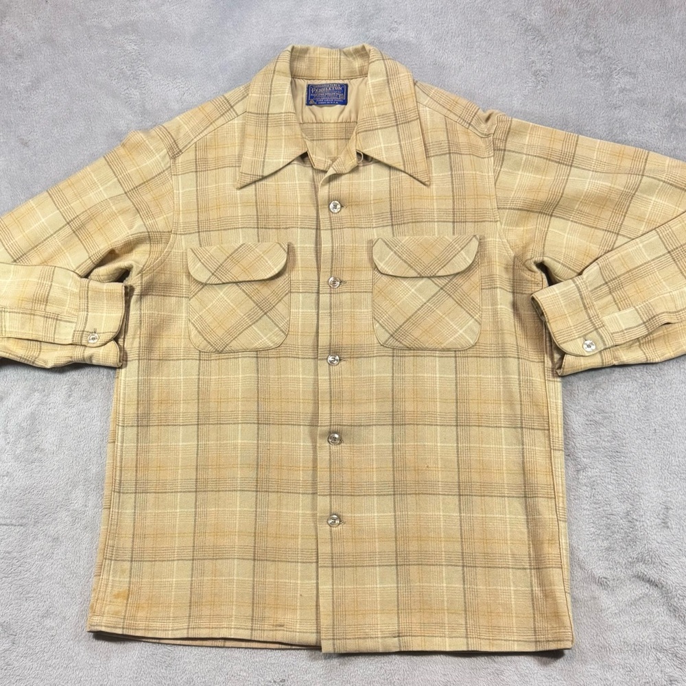 Vintage 60’s Pendleton Loop Collar Board Shirt Size Medium Tan Plaid USA Clean🔥
